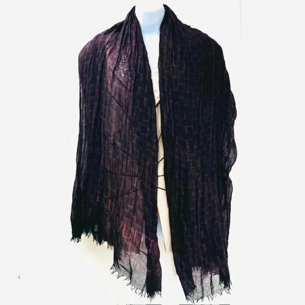LOUIS VUITTON Etole Fringe Shawl Scarf 70% Cashmere/30% Silk  80